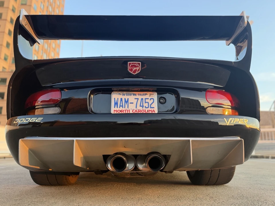 1999 Dodge Viper GTS 2nd Gen - Image 15 of 31
