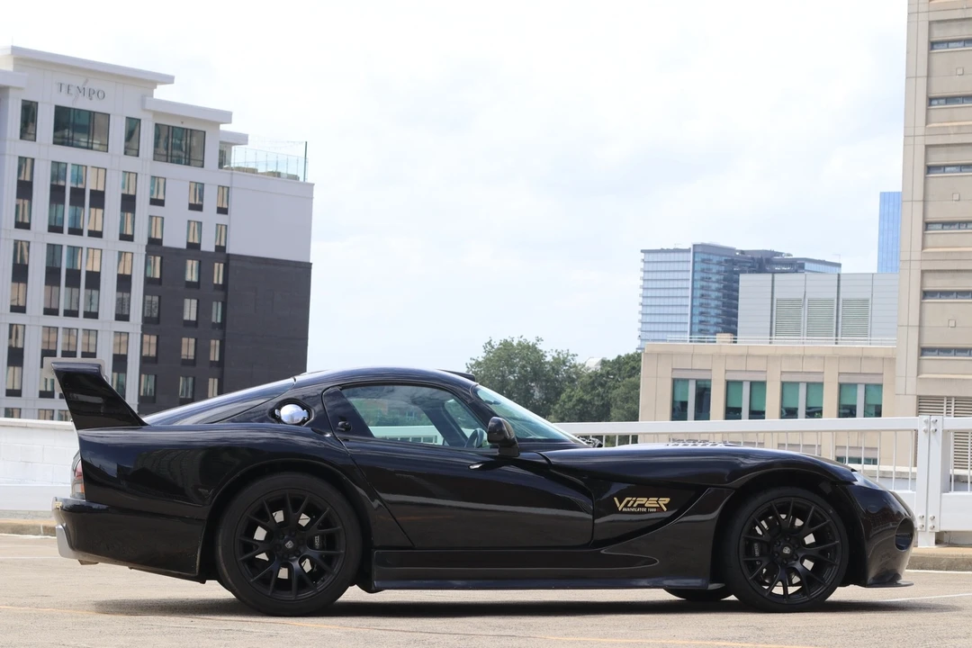 1999 Dodge Viper GTS 2nd Gen - Image 7 of 24