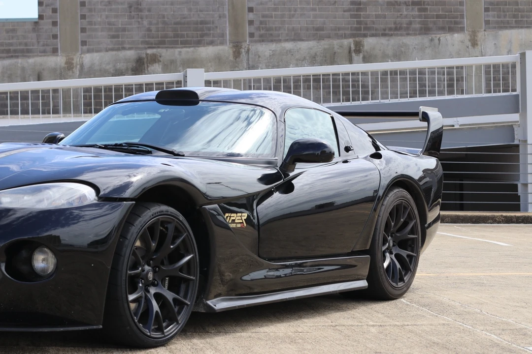 1999 Dodge Viper GTS 2nd Gen - Image 12 of 24