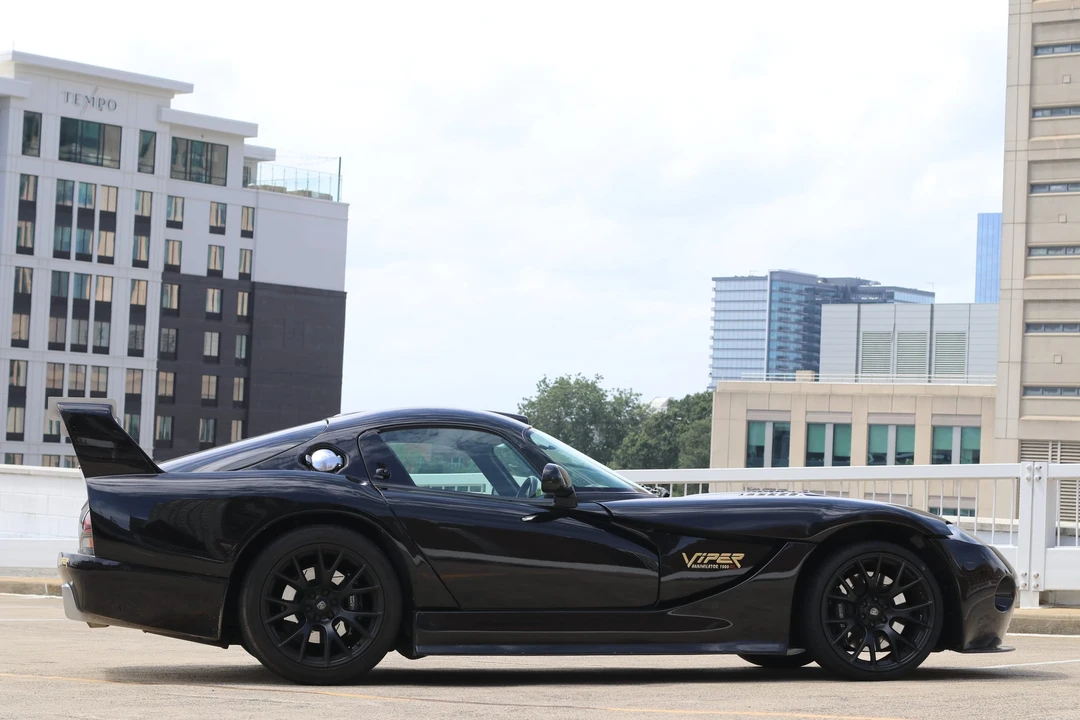 1999 Dodge Viper GTS 2nd Gen - Image 5 of 31