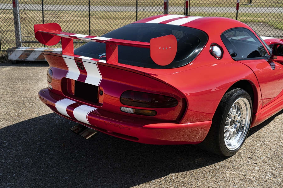 1999 Dodge Viper GTS 2nd Gen - Image 16 of 19