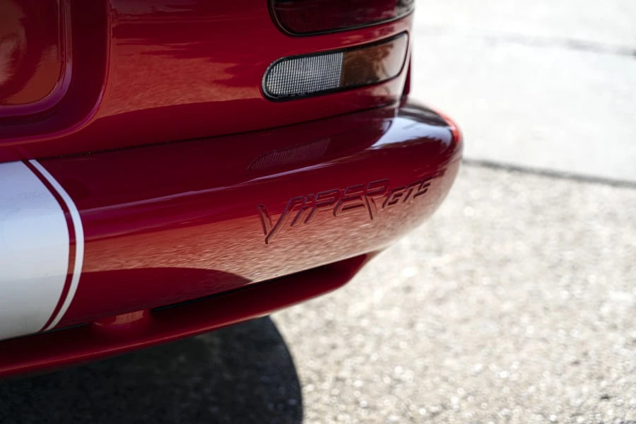 1999 Dodge Viper GTS 2nd Gen - Image 17 of 19