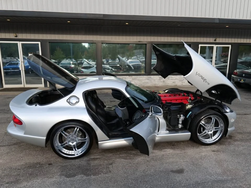 1999 Dodge Viper GTS 2nd Gen - Image 18 of 20