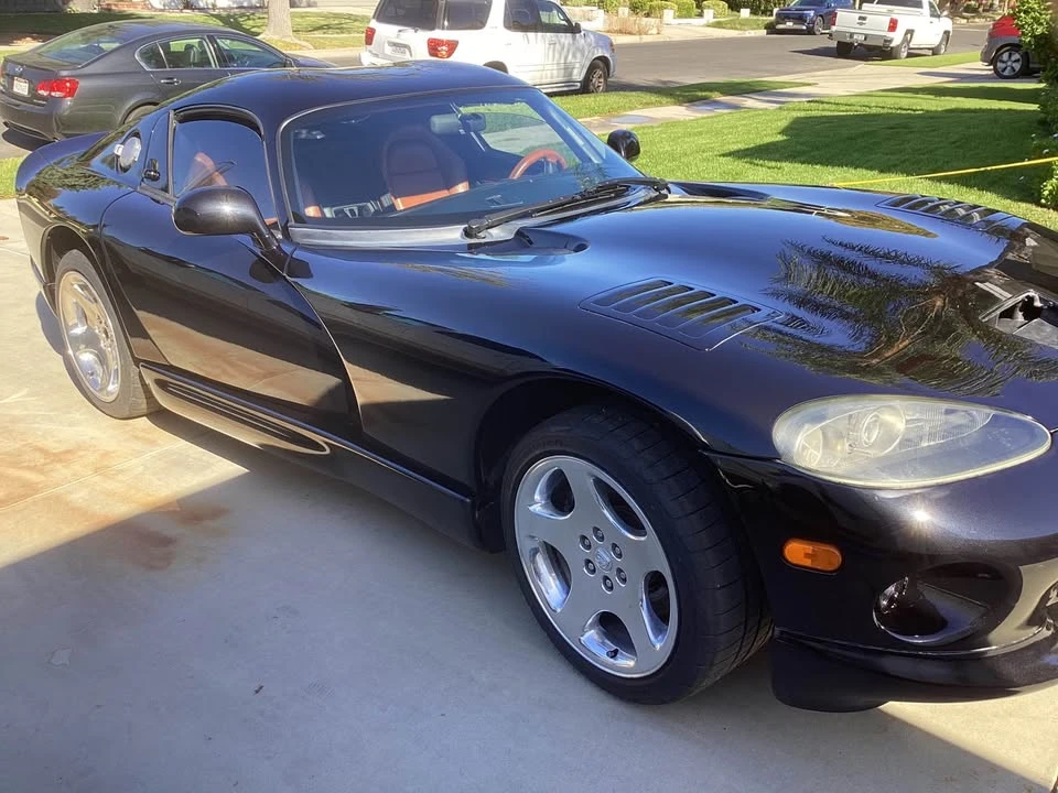 1999 Dodge Viper GTS 2nd Gen - Image 2 of 6