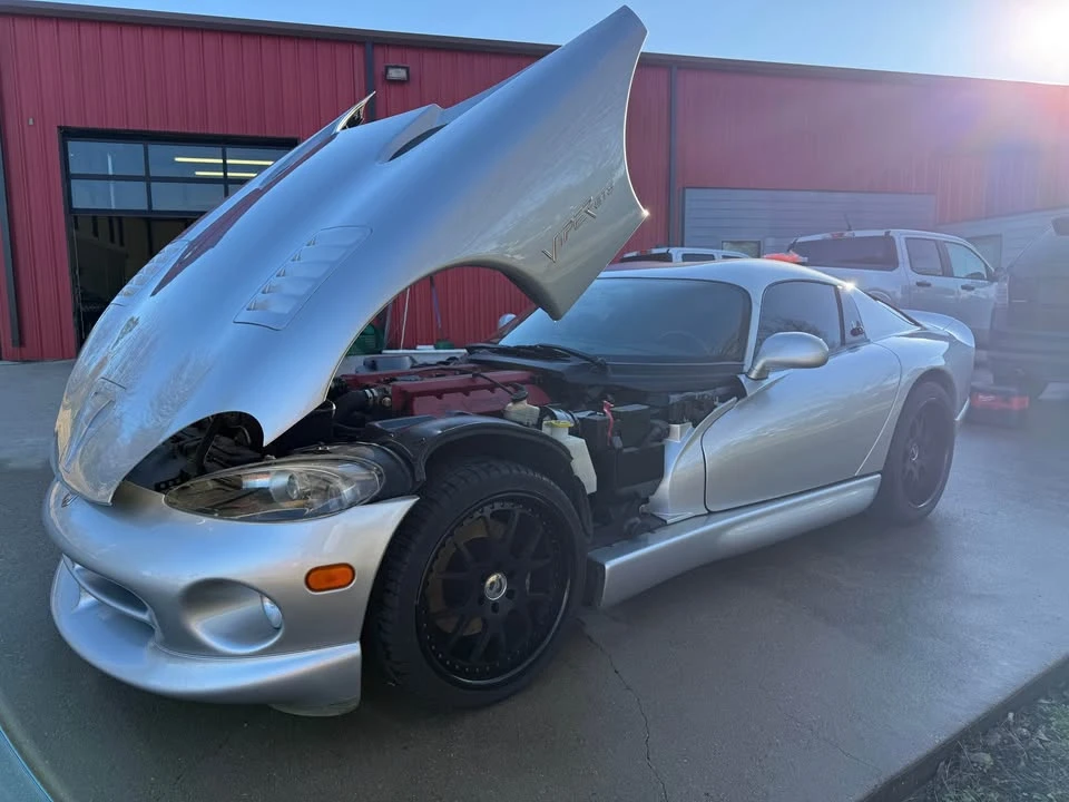 1999 Dodge Viper GTS 2nd Gen - Image 13 of 18