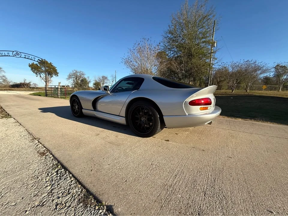 1999 Dodge Viper GTS 2nd Gen - Image 7 of 18