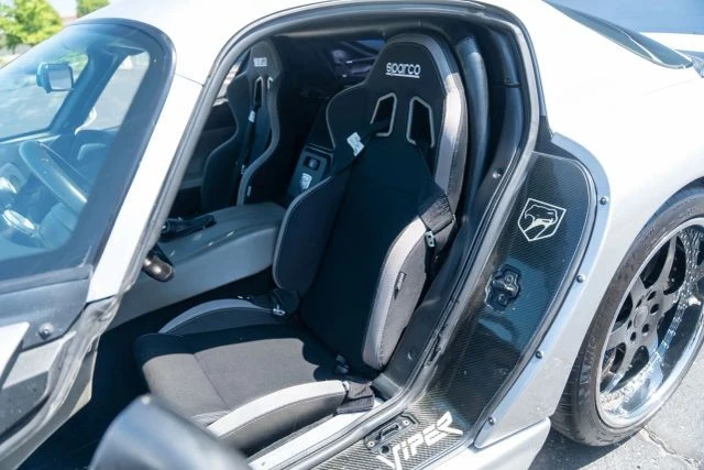1999 Dodge Viper GTS 2nd Gen - Image 11 of 17