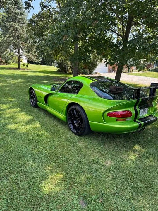 1999 Dodge Viper GTS 2nd Gen - Image 6 of 9