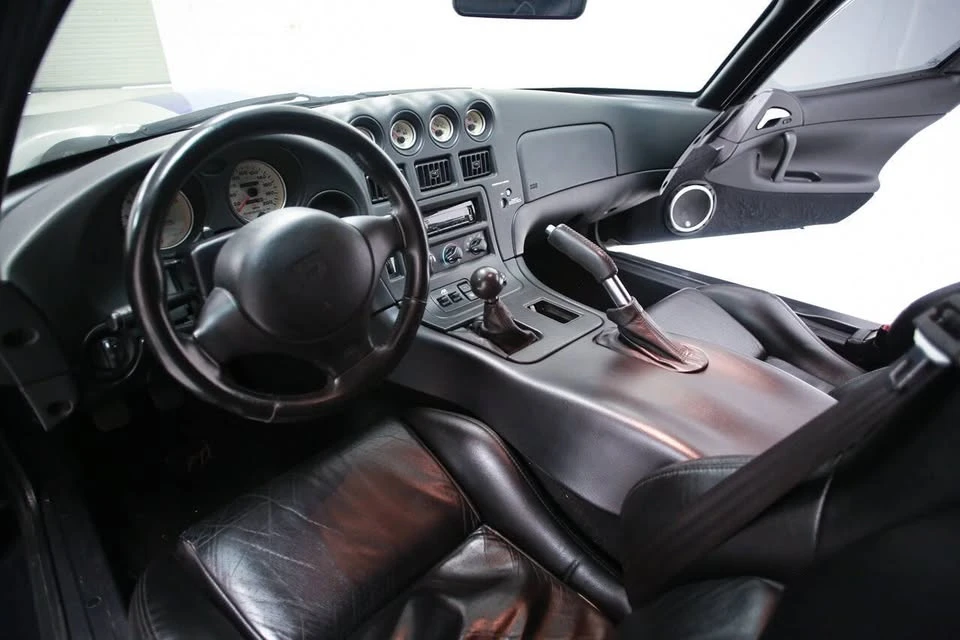 1999 Dodge Viper 2nd Gen - Image 15 of 20