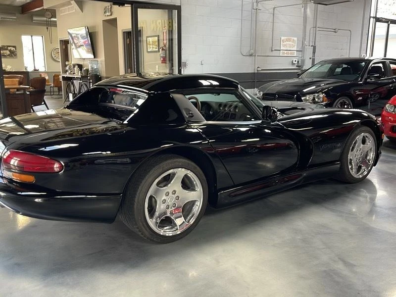 1999 Dodge Viper 2nd Gen - Image 9 of 31