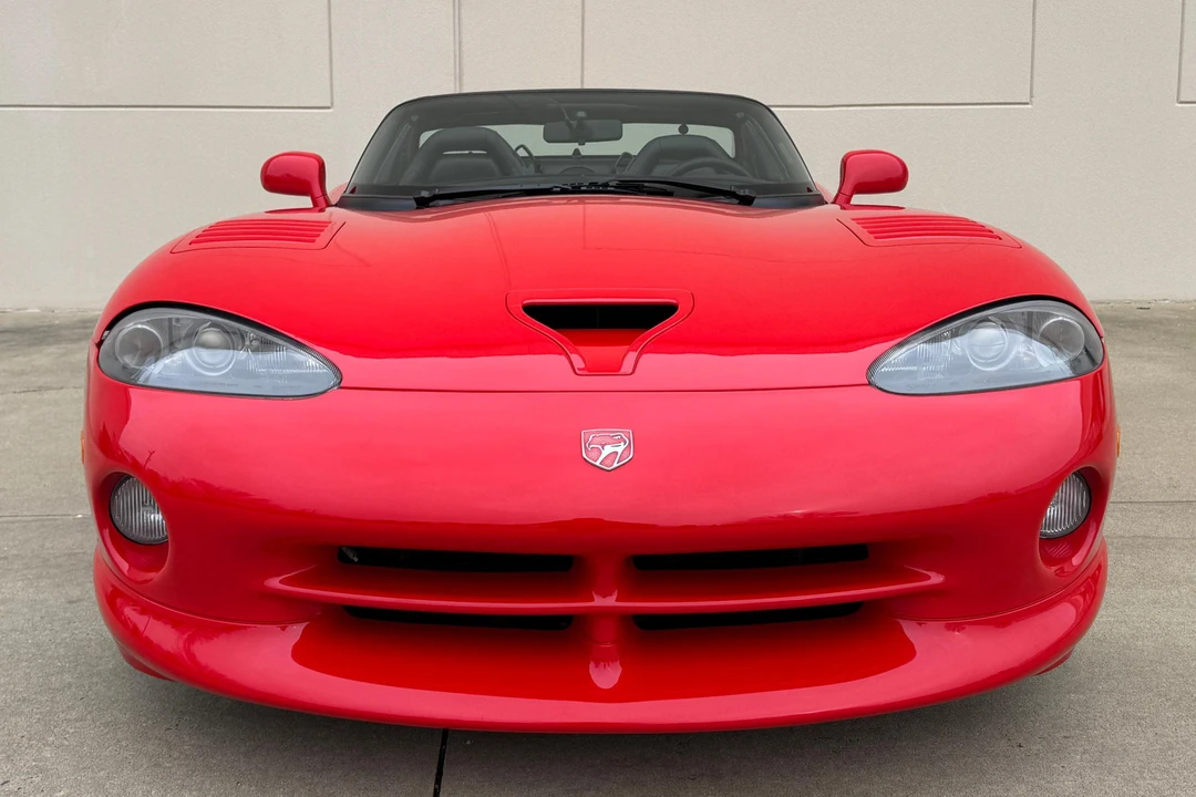 1999 Dodge Viper 2nd Gen - Image 2 of 31