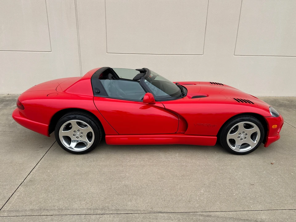 1999 Dodge Viper 2nd Gen - Image 30 of 31