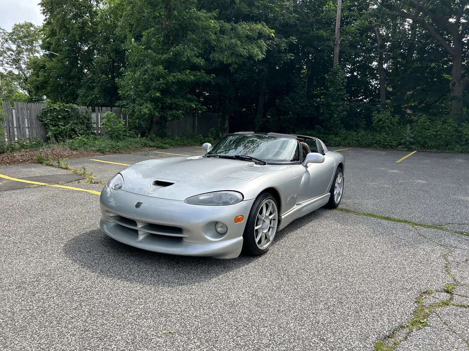 1999 Dodge Viper 2nd Gen - Image 4 of 31