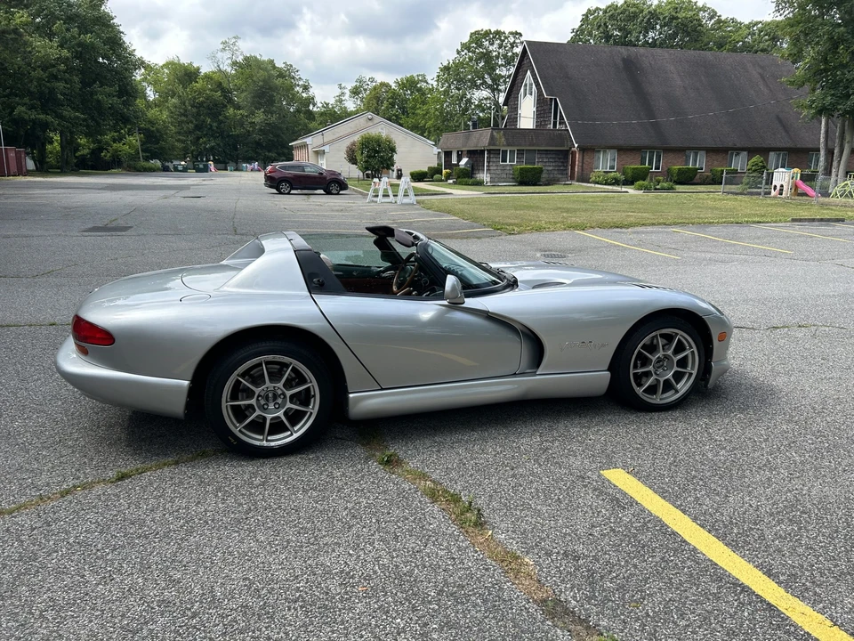 1999 Dodge Viper 2nd Gen - Image 20 of 31