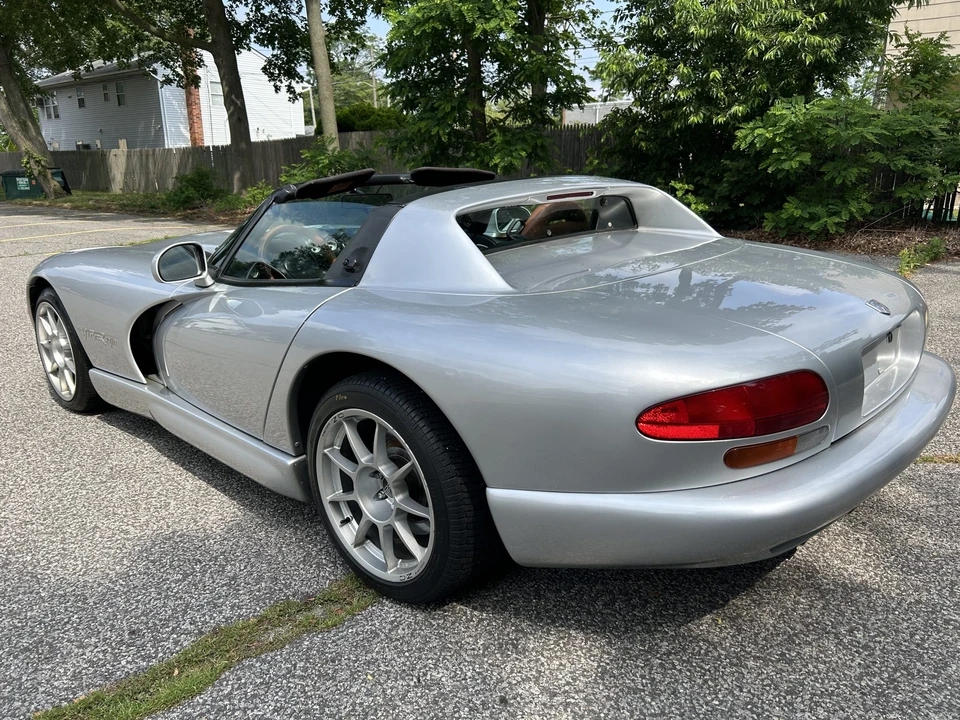 1999 Dodge Viper 2nd Gen - Image 11 of 31