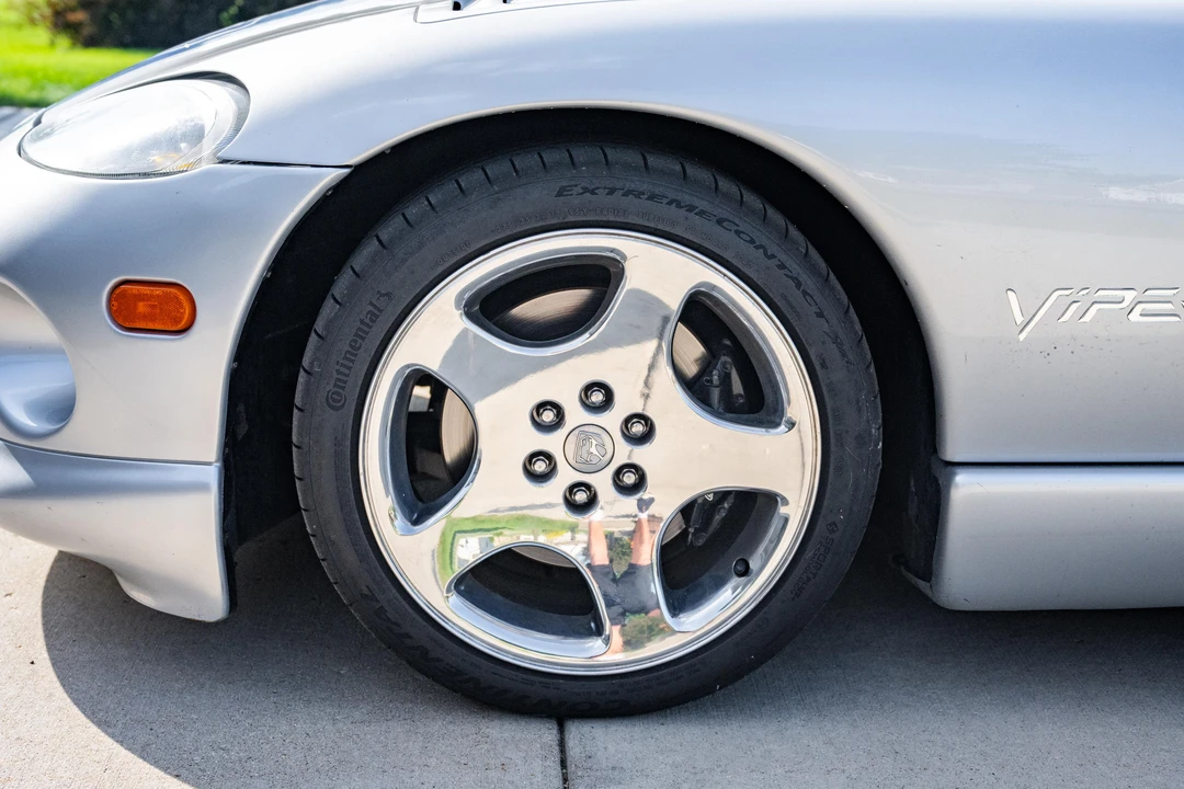 1999 Dodge Viper 2nd Gen - Image 27 of 30