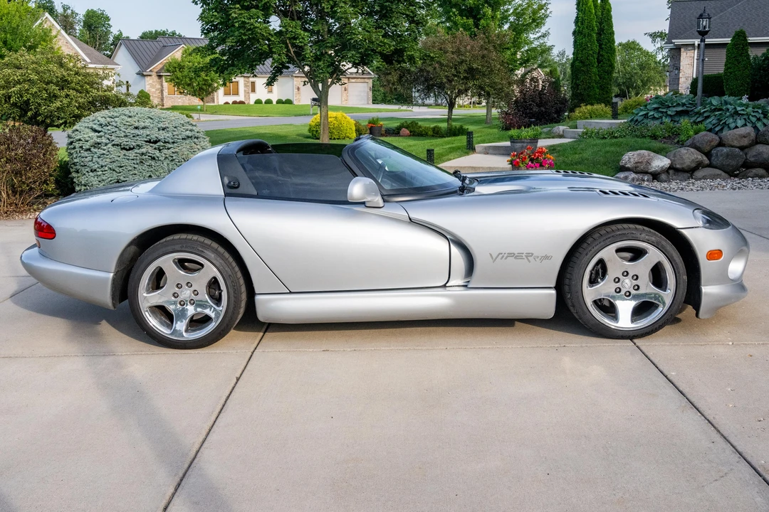 1999 Dodge Viper 2nd Gen - Image 9 of 30