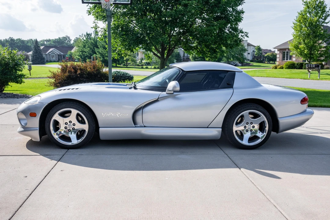 1999 Dodge Viper 2nd Gen - Image 12 of 30