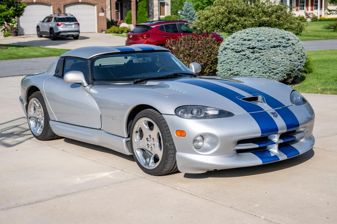 1999 Dodge Viper 2nd Gen - Image 16 of 30