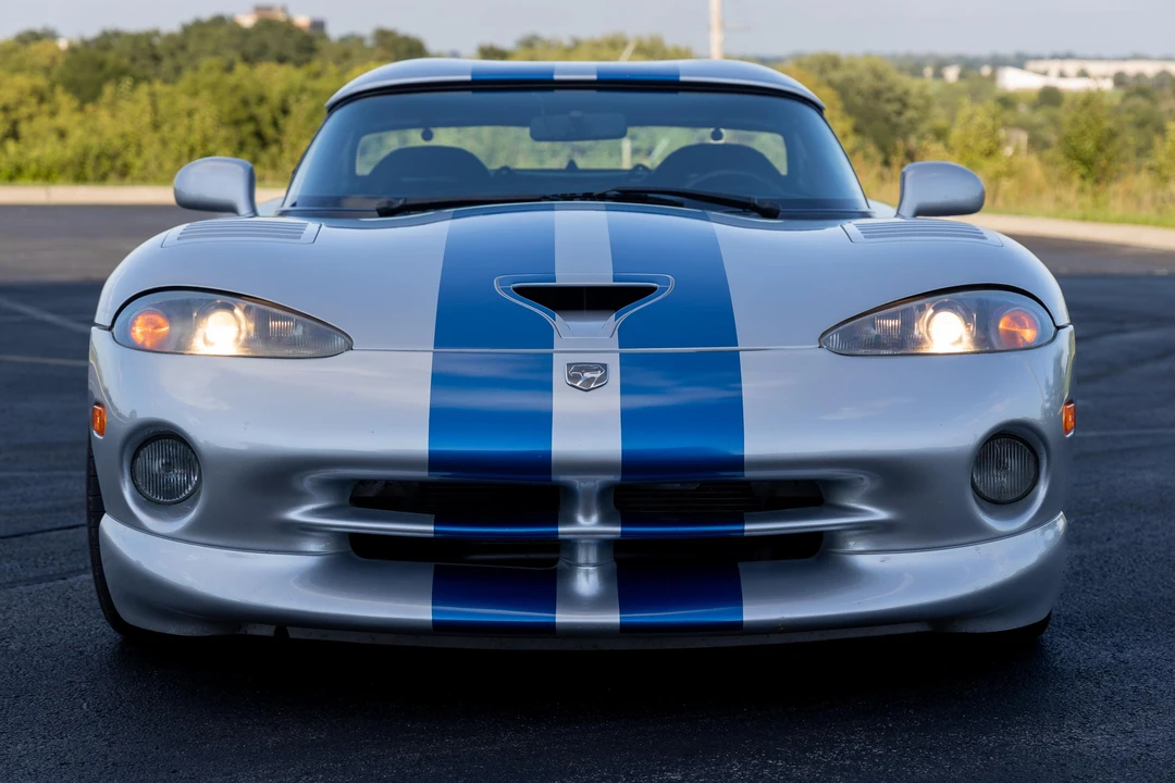 1999 Dodge Viper 2nd Gen - Image 13 of 31