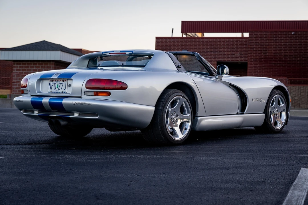 1999 Dodge Viper 2nd Gen - Image 10 of 31