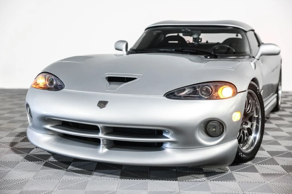 1999 Dodge Viper 2nd Gen - Image 14 of 21