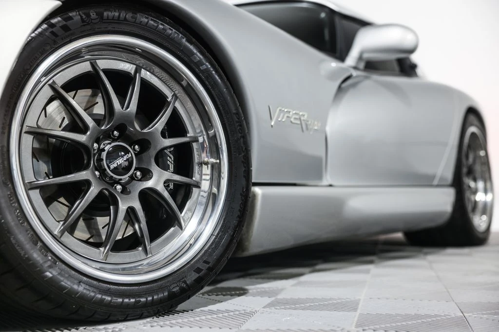 1999 Dodge Viper 2nd Gen - Image 15 of 21