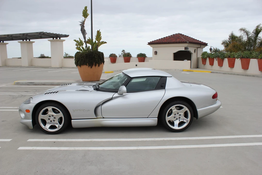 1999 Dodge Viper 2nd Gen - Image 29 of 31