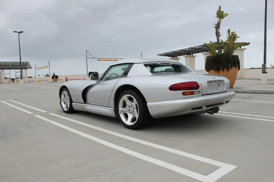 1999 Dodge Viper 2nd Gen - Image 27 of 31