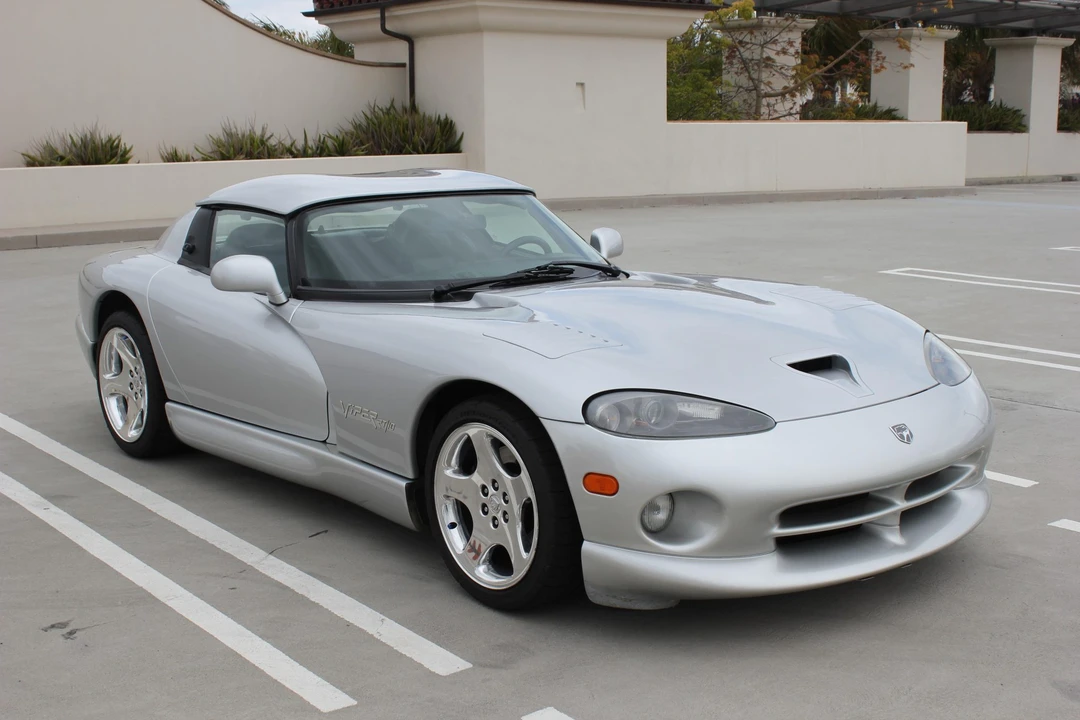 1999 Dodge Viper 2nd Gen - Image 13 of 31
