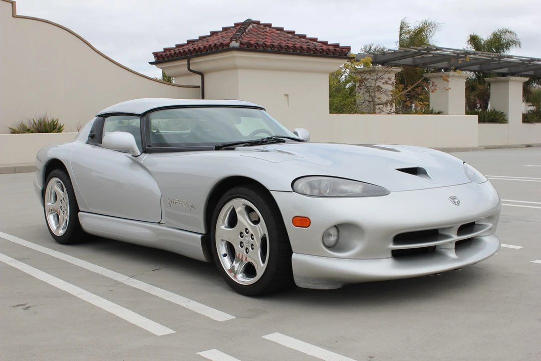 1999 Dodge Viper 2nd Gen - Image 14 of 31