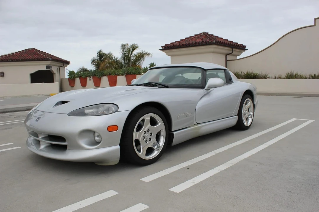 1999 Dodge Viper 2nd Gen - Image 9 of 31