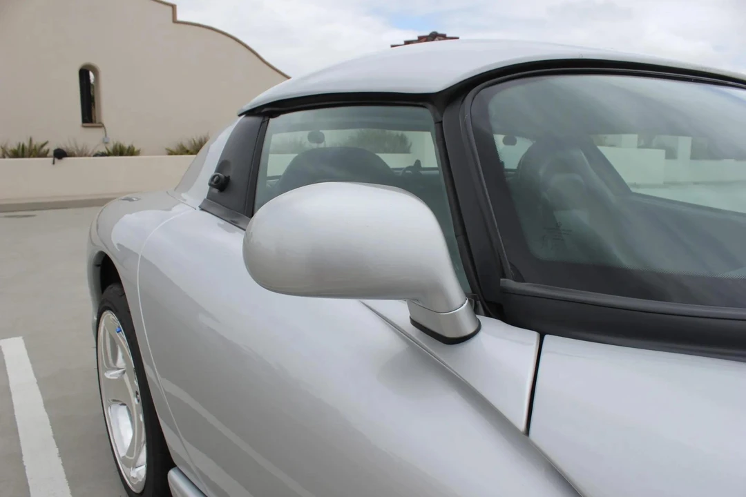 1999 Dodge Viper 2nd Gen - Image 29 of 31