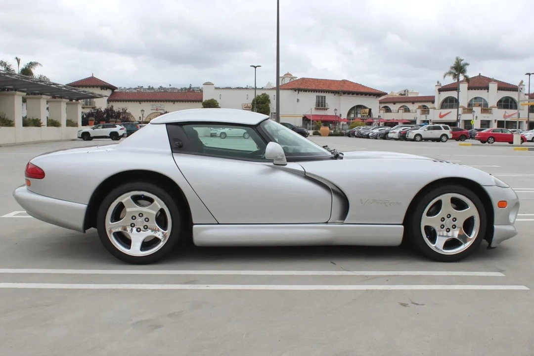 1999 Dodge Viper 2nd Gen - Image 3 of 31