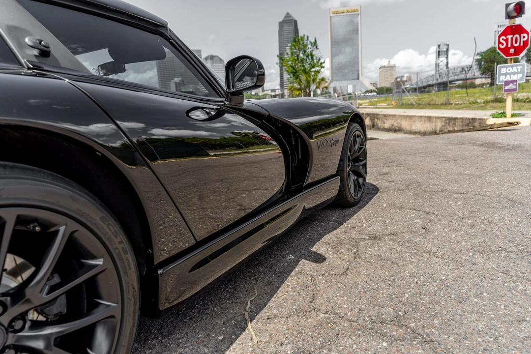 1999 Dodge Viper 2nd Gen - Image 28 of 31