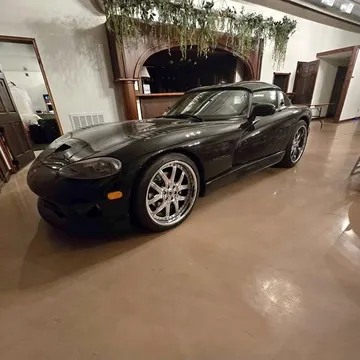 1999 Dodge Viper RT/10