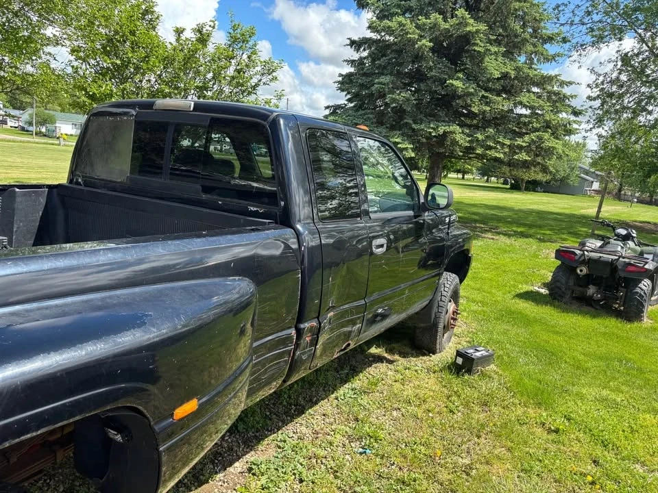 1999 Dodge Ram 2nd Gen - Image 2 of 5