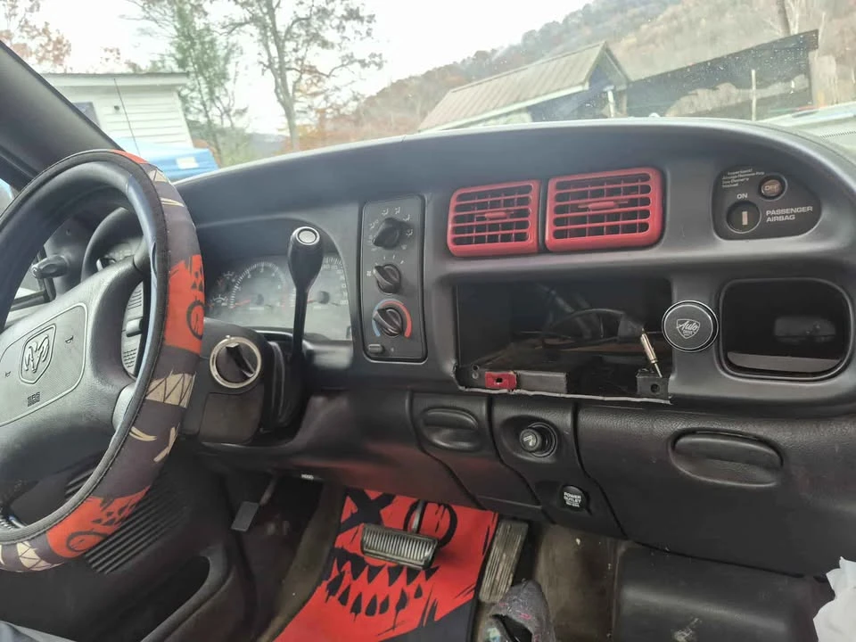 1999 Dodge Ram 2nd Gen - Image 4 of 6