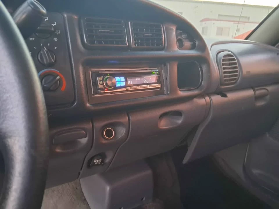 1999 Dodge Ram 2nd Gen - Image 2 of 10