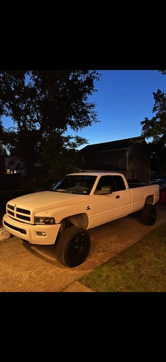 1999 Dodge Ram 2nd Gen - Image 2 of 19