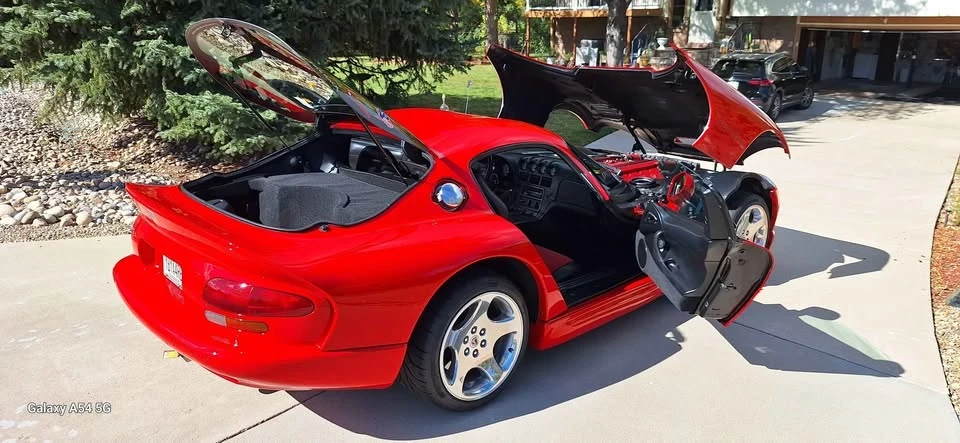1999 Dodge Viper GTS 2nd Gen - Image 14 of 18
