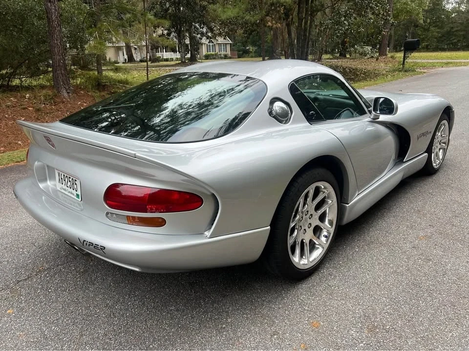1999 Dodge Viper GTS 2nd Gen - Image 5 of 20