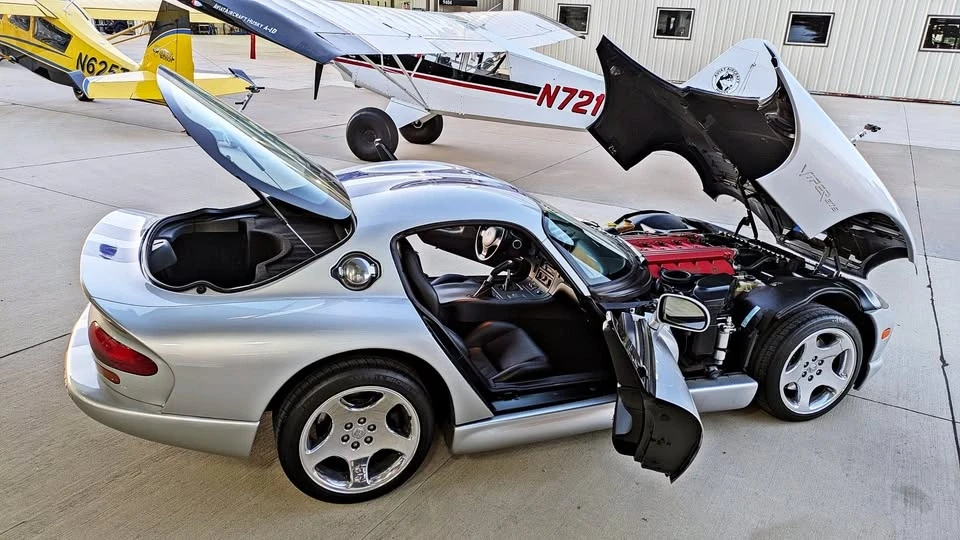 1999 Dodge Viper GTS 2nd Gen - Image 14 of 14