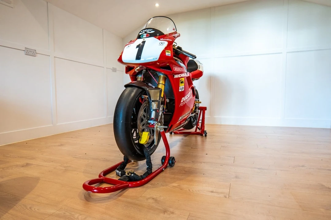 1999 Ducati 916 - Image 7 of 30