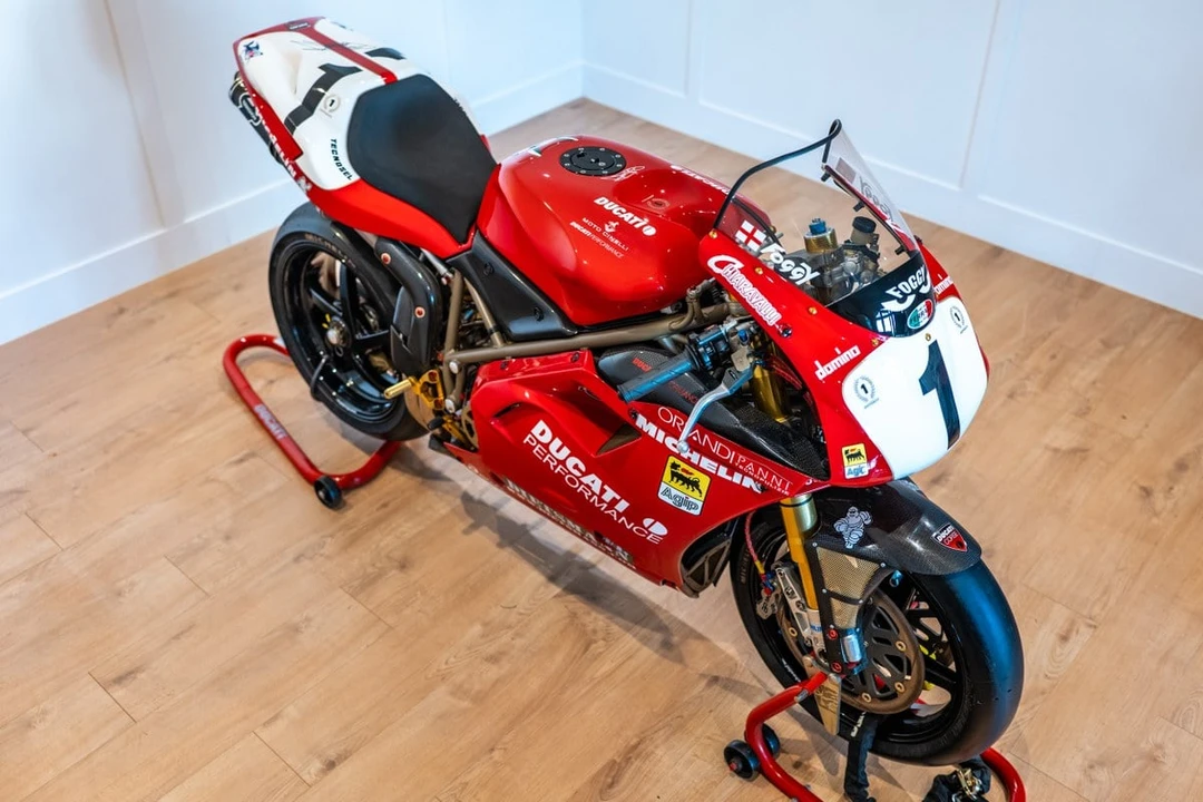 1999 Ducati 916 - Image 9 of 30