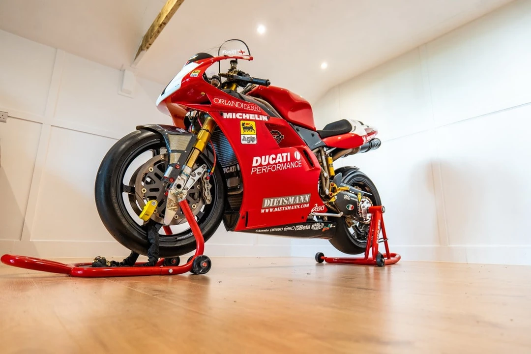 1999 Ducati 916 - Image 16 of 30