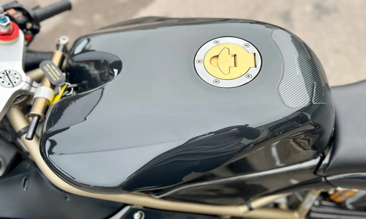 1999 Ducati 916 - Image 28 of 30