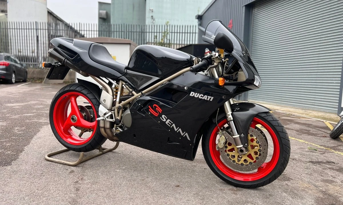 1999 Ducati 916 - Image 11 of 30