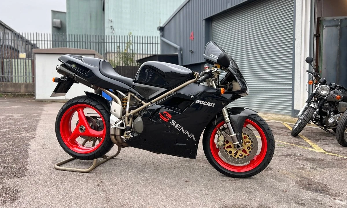 1999 Ducati 916 - Image 13 of 30