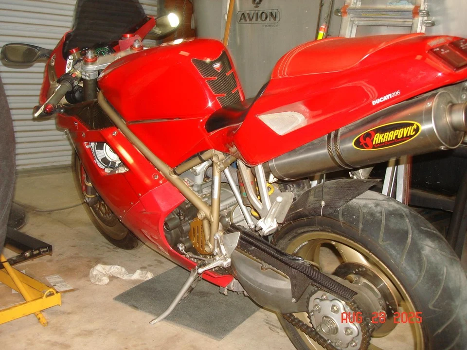 1999 Ducati 996 - Image 2 of 22